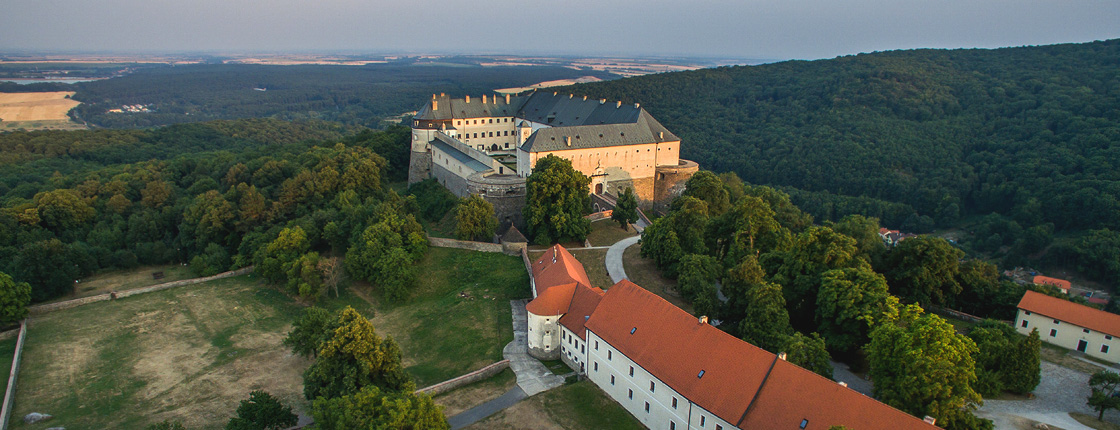 Červený Kameň letecké fotografie