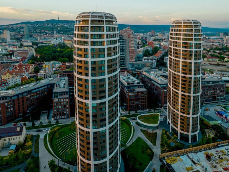 budovy skypark bratislava